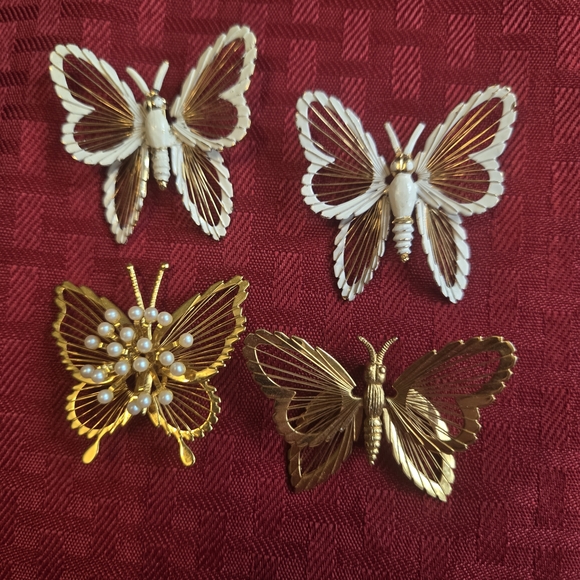 Monet Jewelry - Monet Gold and Cream Butterfly Brooch Set